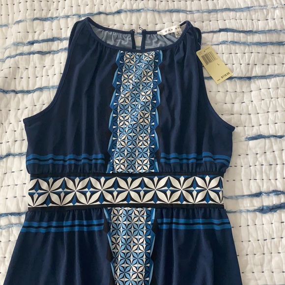 Dresses & Skirts - BNWT Max Studio Maxi dress